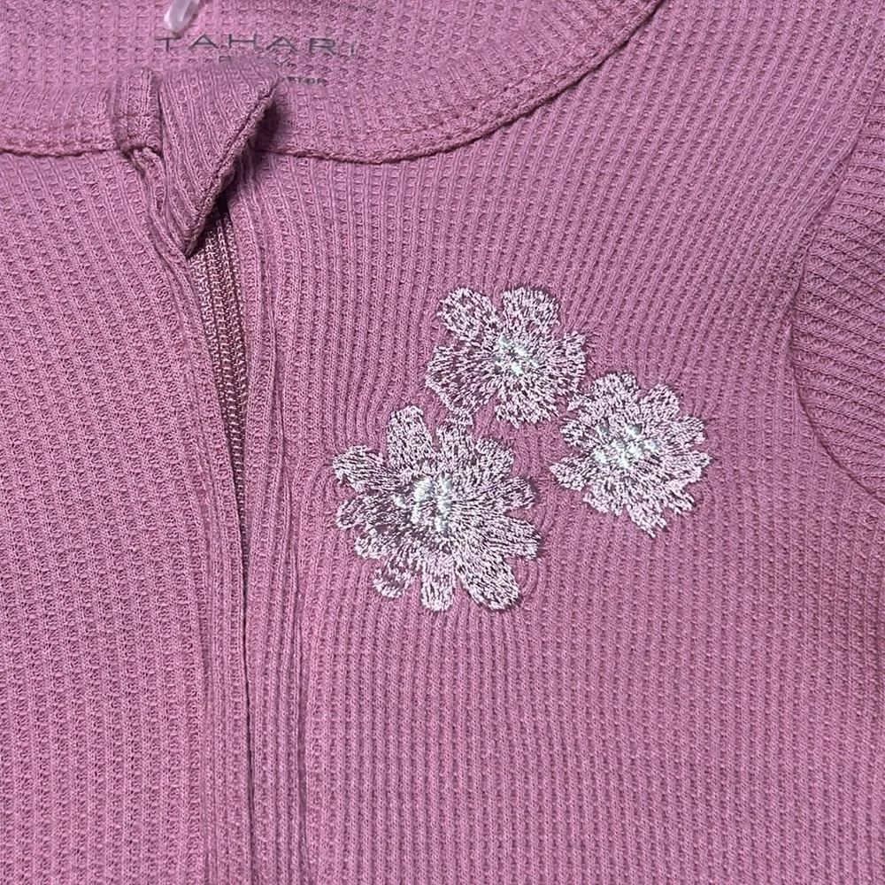 Tahari infant footie